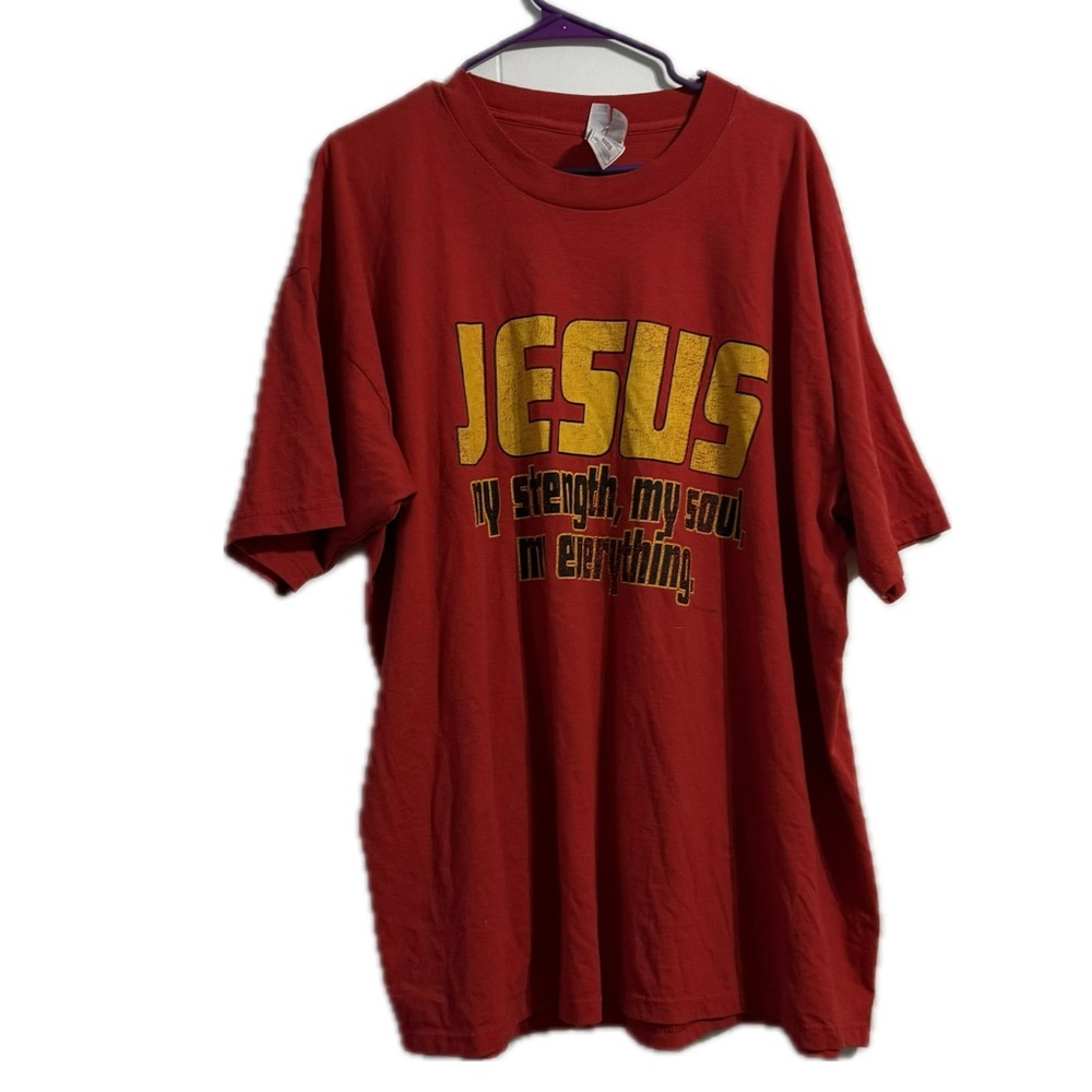 Fruit of the Loom Red Graphic Tee